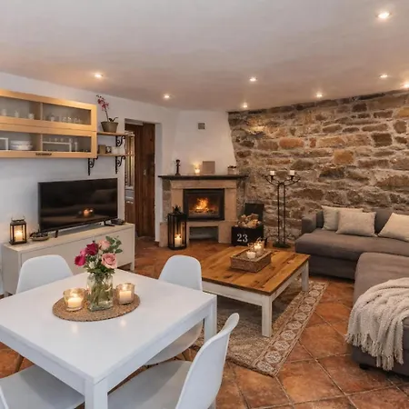 Apartman El Ablanu Senda Del Oso Proaza